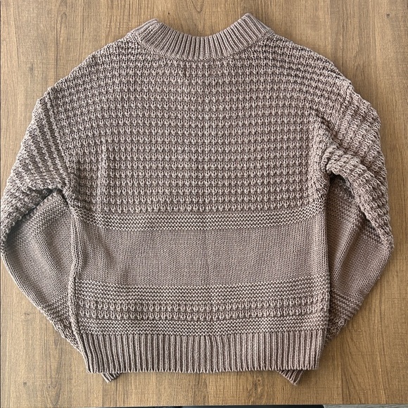 Universal Thread Textured Knit Sweater - Taupe - Picture 3 of 3